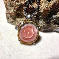 Rhodochrosite Sterling Silver Edge Pendant,Handmade silver ornamentsred rhodonite cabochon Rhodochrosite Sterling Silver Edge Pendant,Handmade silver ornamentsred rhodonite cabochon